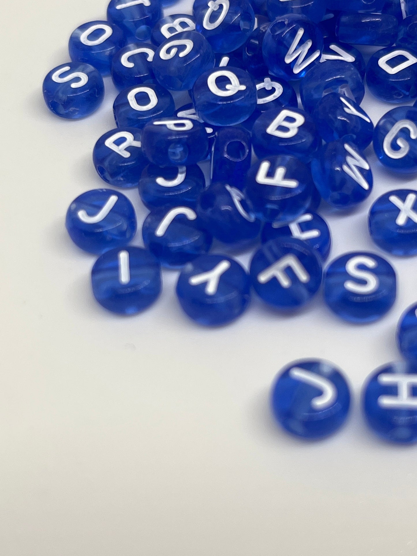 400 Blue & White Alphabet Beads, 7mm Acrylic letter Beads